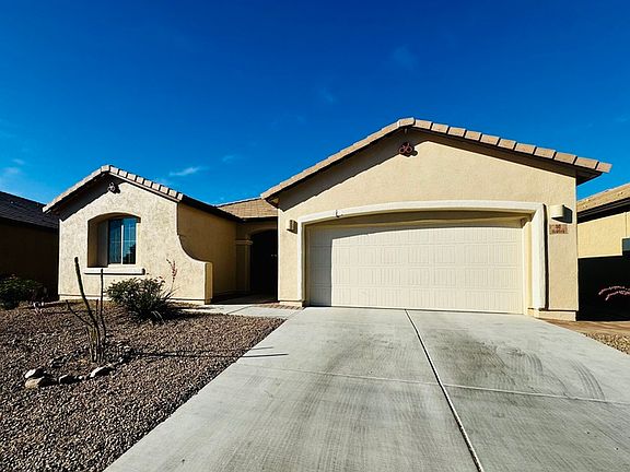 2nd image of 8464 N Mountain Stone Pine Way