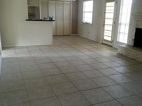 5th image of 12922 Westleigh Dr