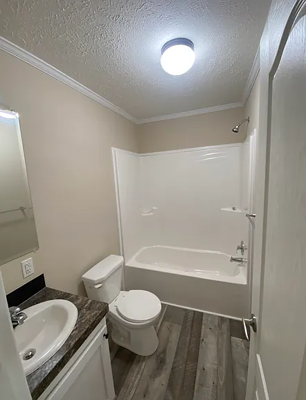 2717 S Danlyn Rd — Photo 4