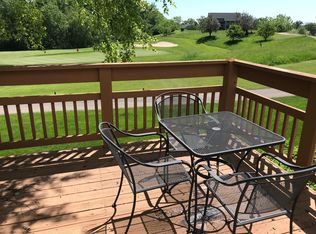 1068 Woodland Way, Lake Geneva, WI 53147