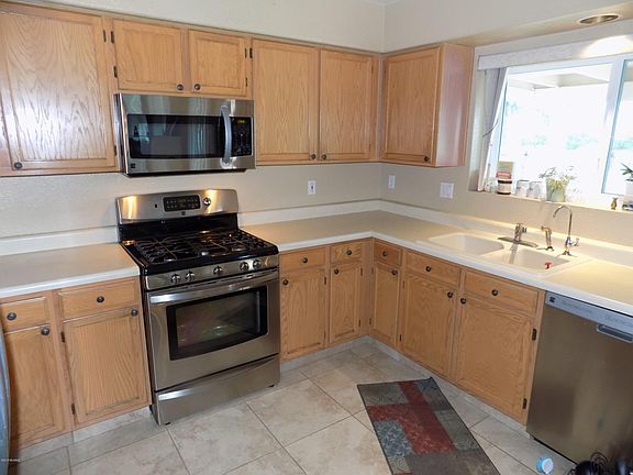 5th image of 9359 E Carmel Dr