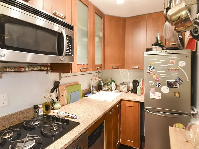 227 Hurley St #3 — Photo 6