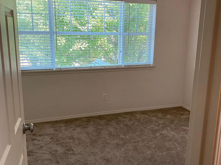 Bedroom #1
