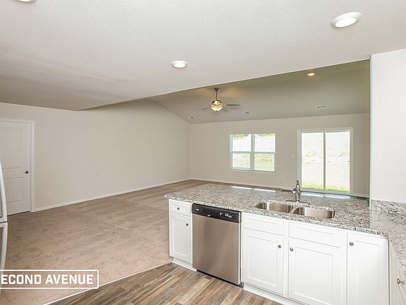 5th image of 317 Greenwood Valley Ct