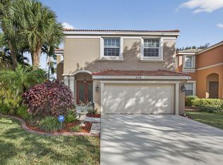 1168 Oakwater Dr, Royal Palm Beach, FL 33411