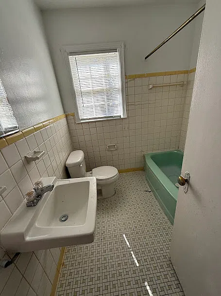 2 bed, 700 sqft, $795 — Photo 4