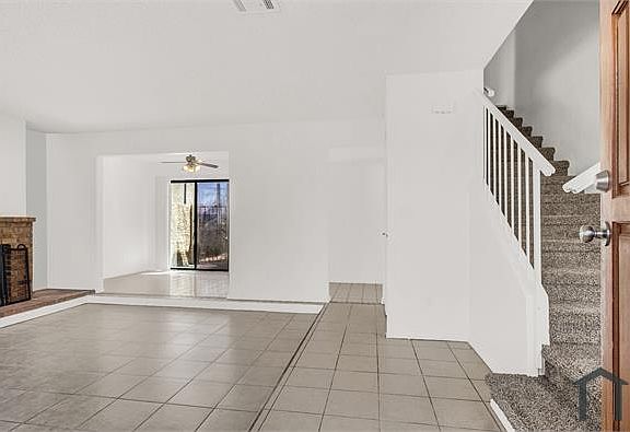 3rd image of 2639 Jacyra Ave