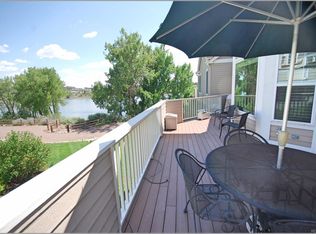 8272 S Peninsula Dr, Littleton, CO 80120
