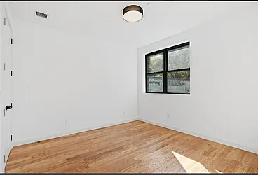 Rented by Real Team Brokerage