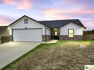 1148 Limestone Dr, Lampasas, TX 76550