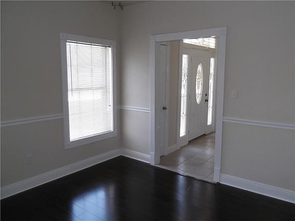 3rd image of 3804 Lake Providence Dr