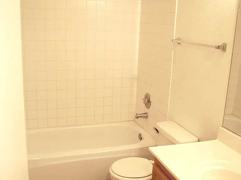 439 Mesa Blvd #201 — Photo 12
