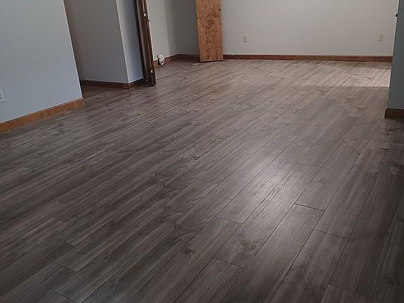 living room/dining room