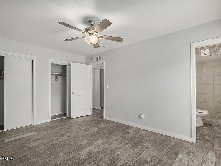 1118 S McClintock Dr — Photo 13