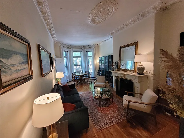30 Holyoke St #2 — Photo 6