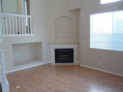 3rd image of 3241 Babson Dr