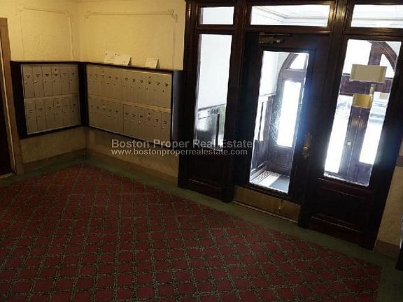 117 Park Dr. Boston - Fenway Building Photo 18