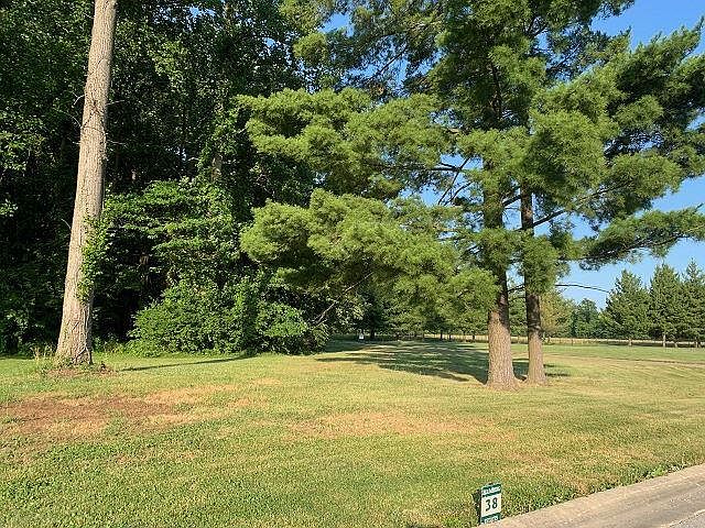 2nd image of 2612 Wainwright Ct Lot 38