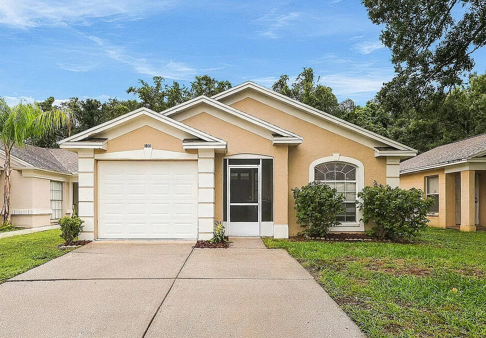 1831 Coyote Pl