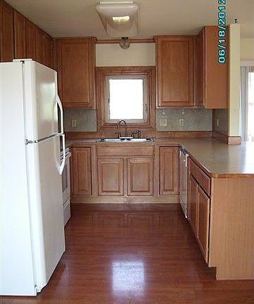 3rd image of 4380 Bishop Cir