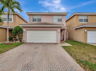 6670 NW 38th Dr, Lauderhill, FL 33319