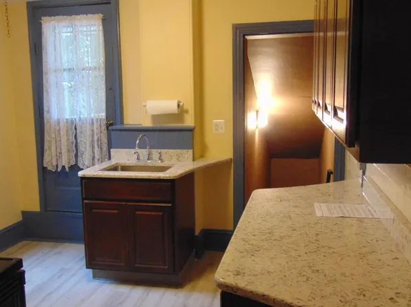 305 Gay St, Phoenixville, PA 19460