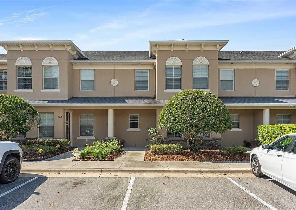 1st image of 348 CARINA CIRCLE