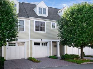 77 Havemeyer Ln Unit 48, Stamford, CT 06902