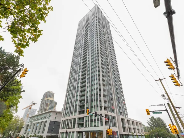 6468 Willingdon Ave #1701, Burnaby, BC V5H 4E4