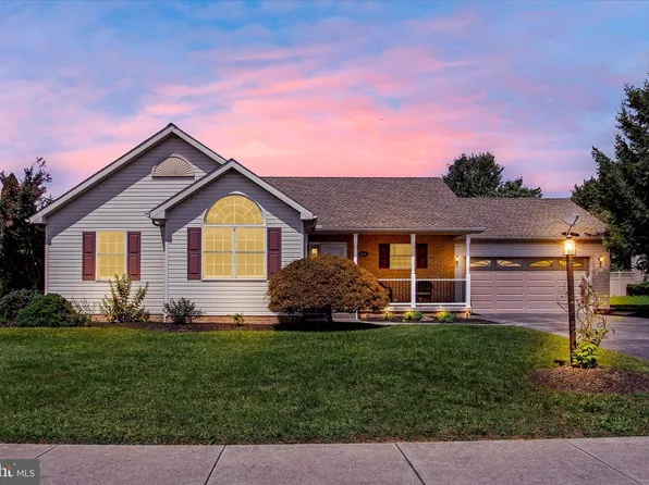 144 Lynx Dr, Hanover, PA 17331