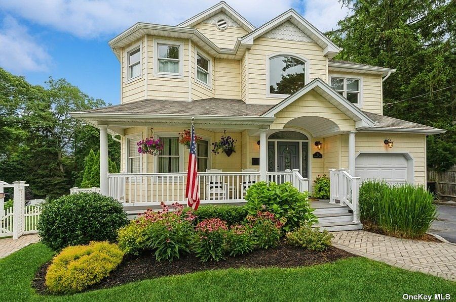 76 Bayberry Drive, Huntington, NY 11743 Zillow