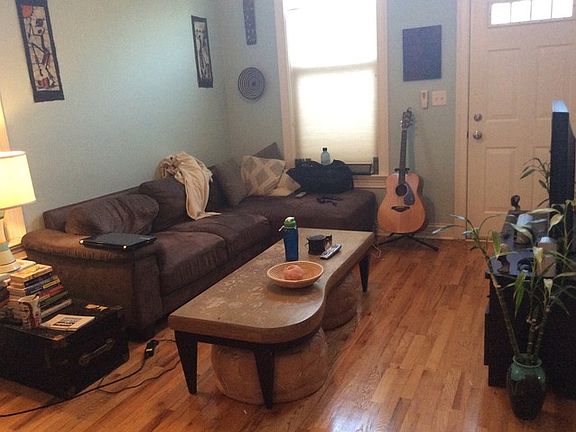 3rd image of 2717 W Evergreen Ave APT 3R