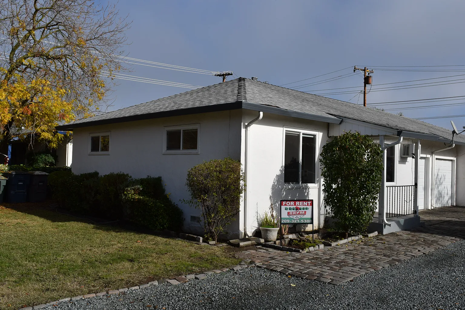 1406 Franklin Ave #1 photo 1