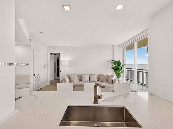 4th image of 2475 Brickell Ave APT 2401