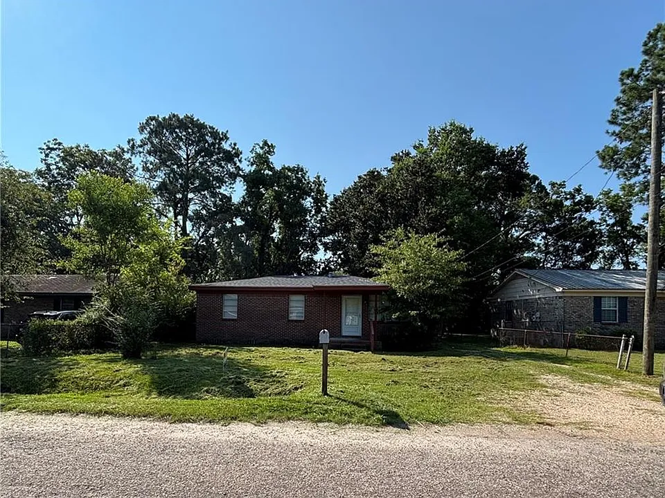 2805 Harper Ave