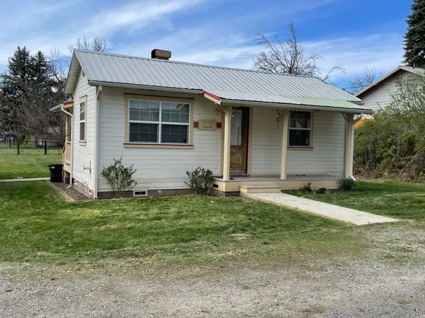 12137 Cowan St, Fort Jones, CA 96032