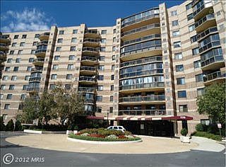 3rd image of 8350 Greensboro Dr APT 1003