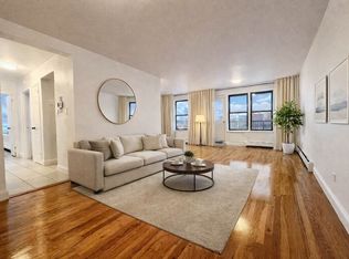 210 W 251st St APT 2B, Bronx, NY 10471