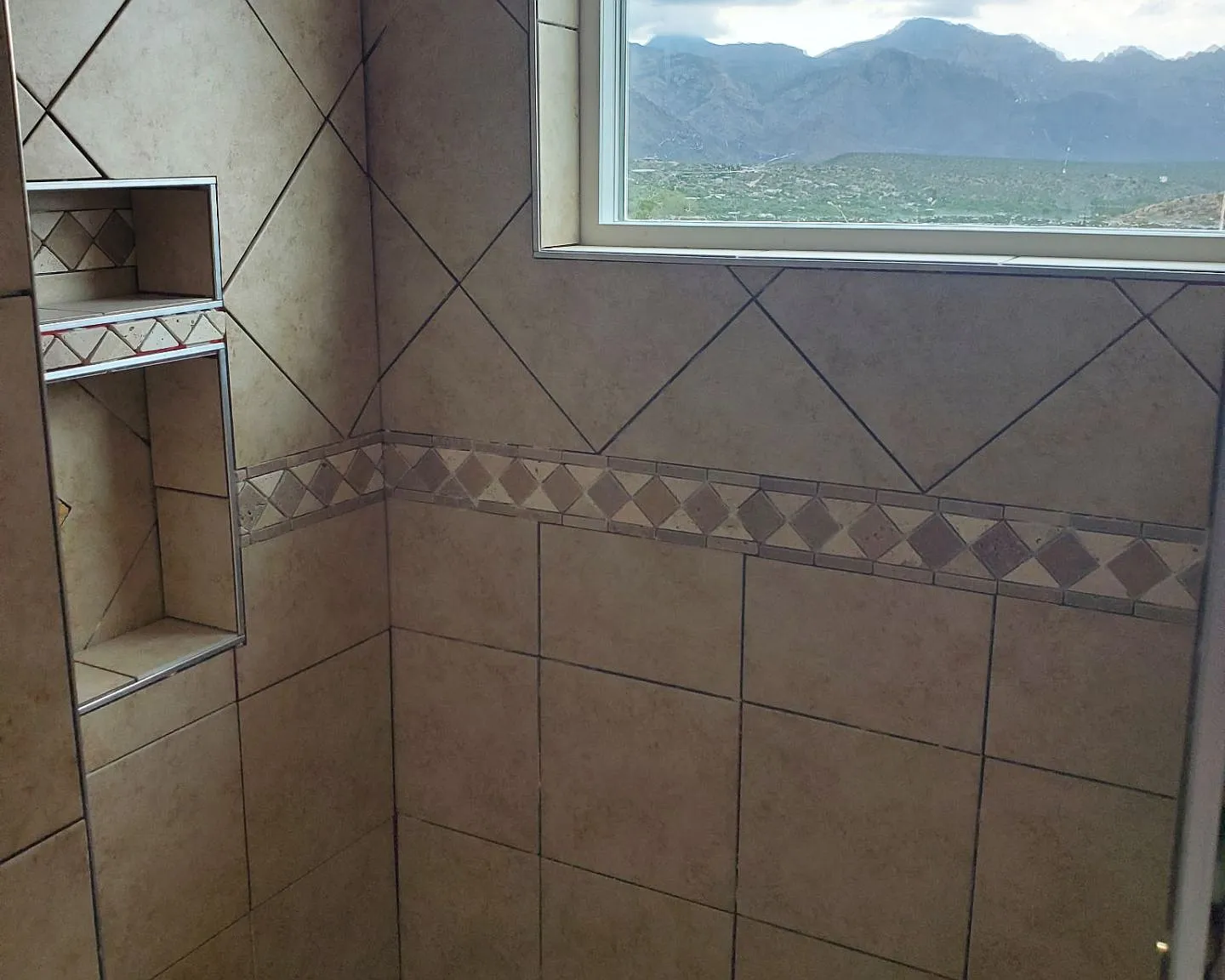 2 bed, 1200 sqft, $1,800 — Photo 4