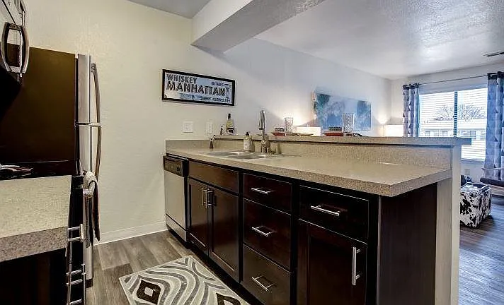 6285 Ivywood Ct — Photo 9