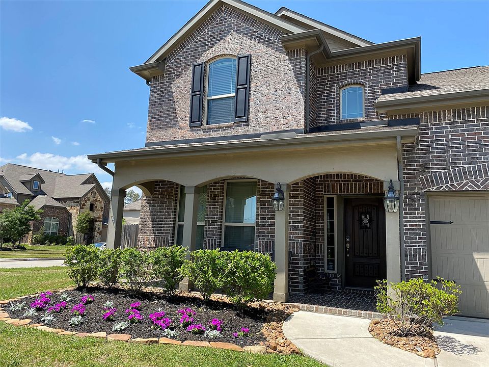 1st image of 9434 Dochfour Ln