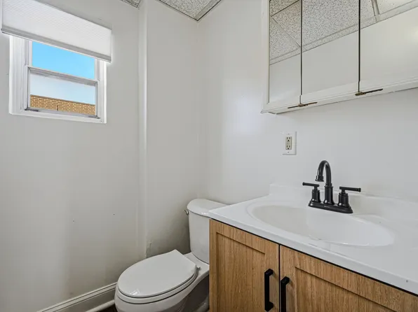 1813 W 7th St, Wilmington, DE 19805