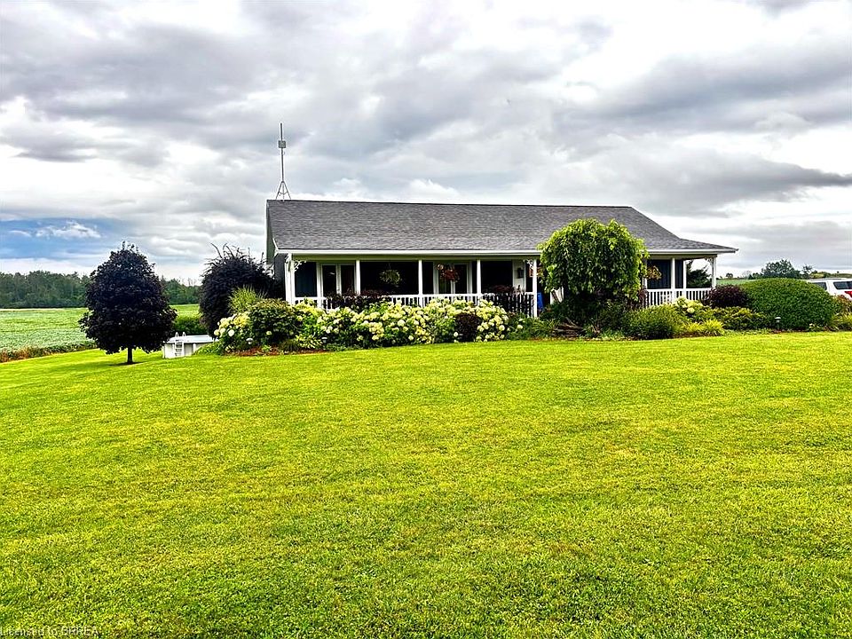 1st image of 542 Woodhill Rd
