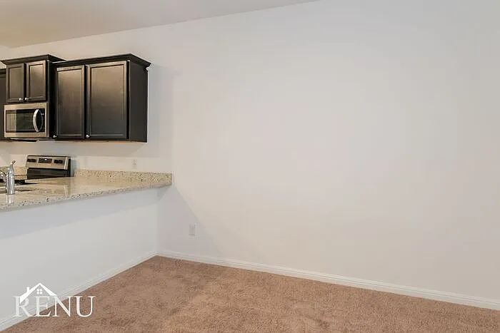 157 Scarborough Bnd — Photo 7