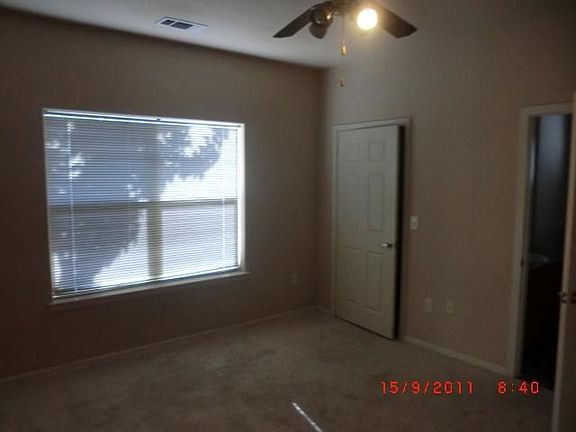 2nd image of 8434 Walerga Rd APT 512