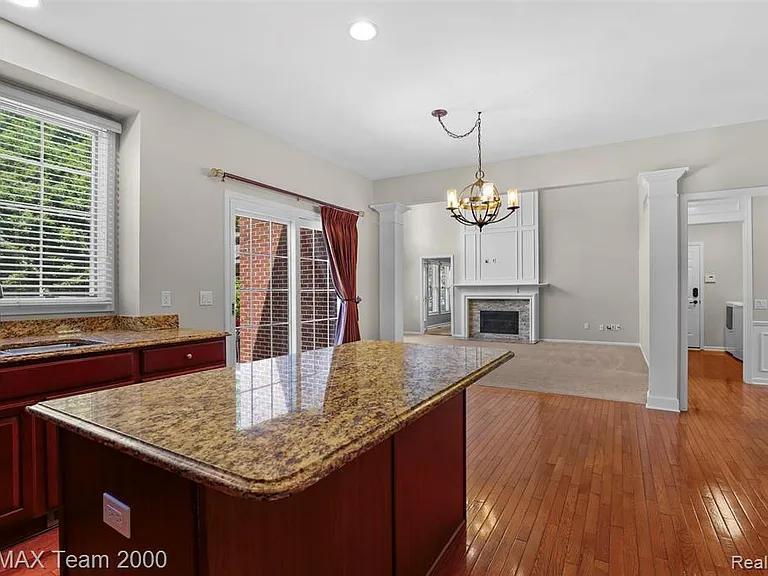 1248 Lasalle Rd — Photo 35