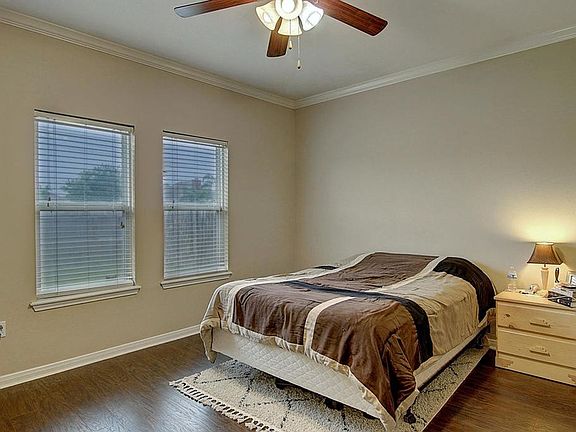 5th image of 7538 Angelwing Dr