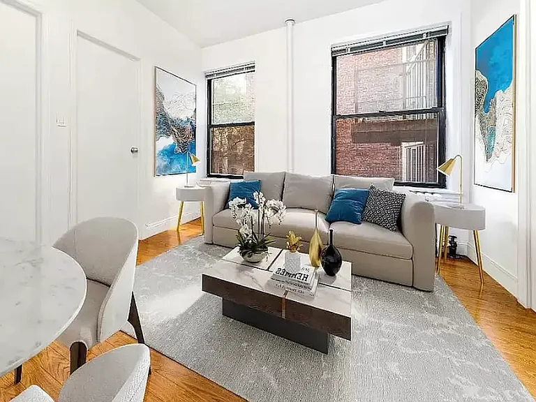 411 W 45th St #3 — Photo 1