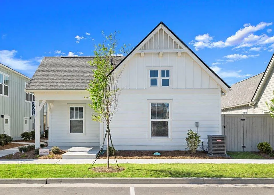 The Cottages at Riverlights