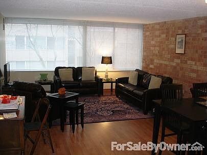 2nd image of 2020 Saint Johns Ave APT 303